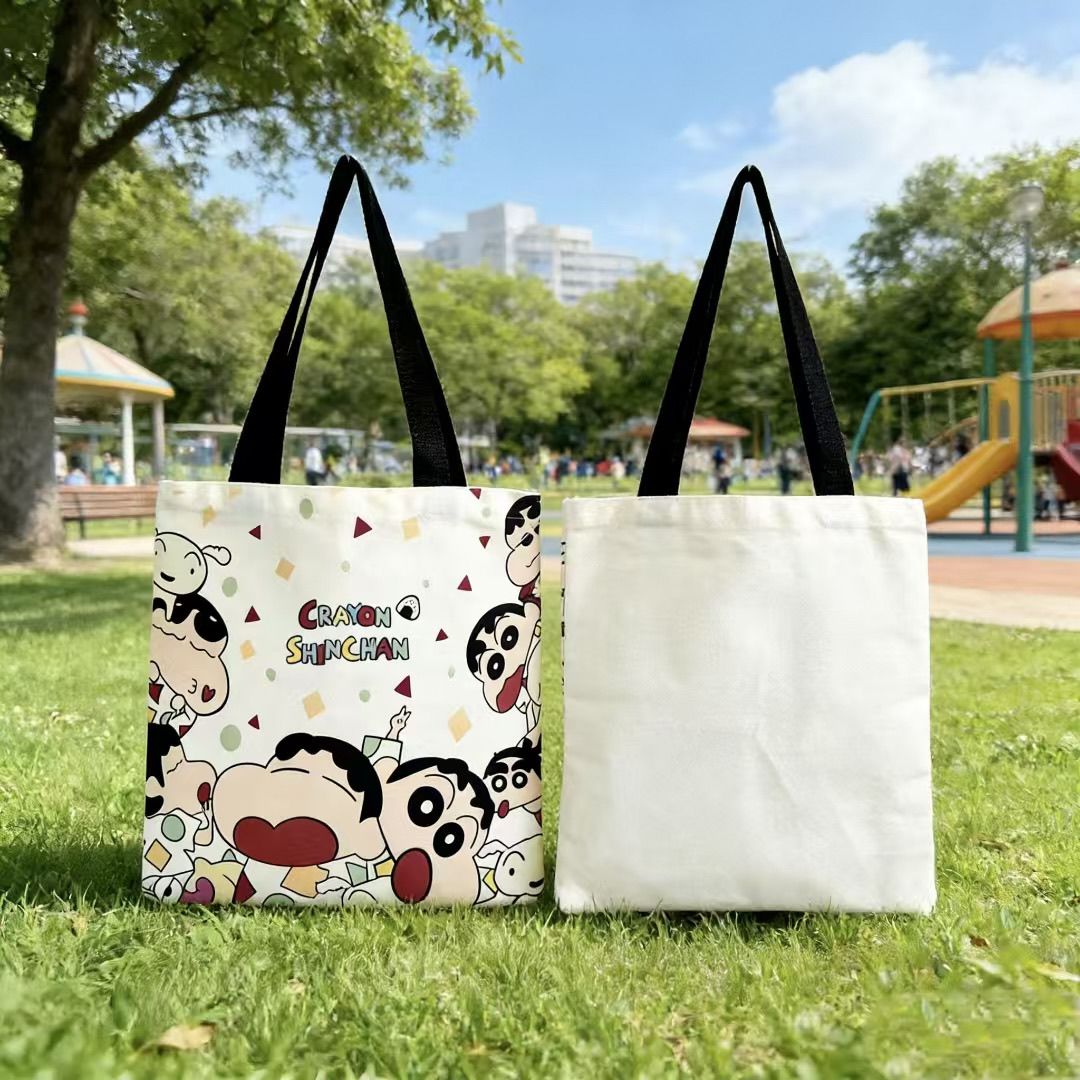 Women Bags Daily Use - 2026 Neue Crayon Shin-chan Canvas-Tragetasche mit